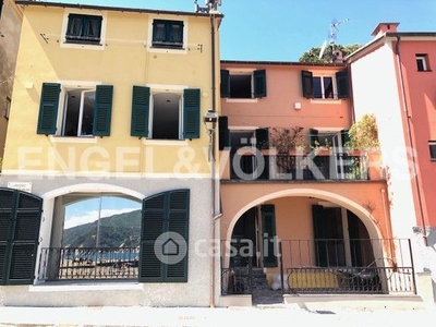 Appartamento in Affitto in Via Brigida Morello a Rapallo