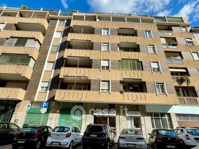 Appartamento in Affitto in Via Eugenio Villoresi a Milano