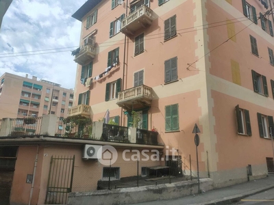 Appartamento in Affitto in Via Giovanni Battista Marsano 2 a Genova