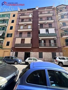 Appartamento in vendita a Taranto borgo