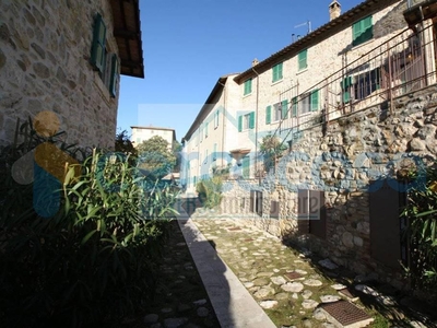 Appartamento Quadrilocale in ottime condizioni in vendita a Ascoli Piceno