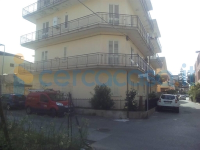 Appartamento Quadrilocale in vendita in Via Verga 15, Villafranca Tirrena