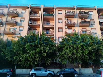 Appartamento Trilocale in vendita a Palermo