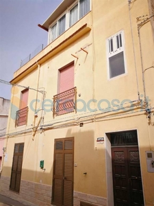 Appartamento Trilocale in vendita in Via D. Amato, Castelvetrano