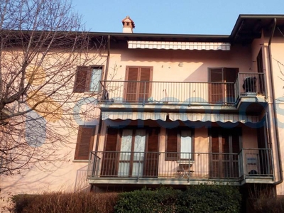 Appartamento Trilocale in vendita in Via Della Pace, Verdellino