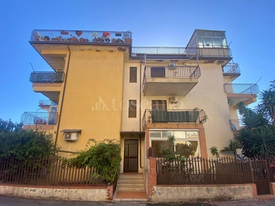 Casa a Giardini-Naxos in Via Porticato, Giardini Naxos, Chianchitta Pallio