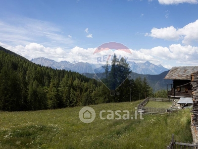 Casa Bi/Trifamiliare in Affitto in a La Magdeleine