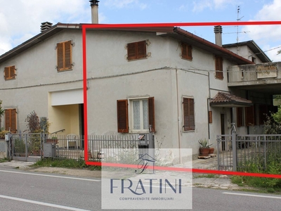 Casa indipendente con terrazzo a Sant'Egidio alla Vibrata