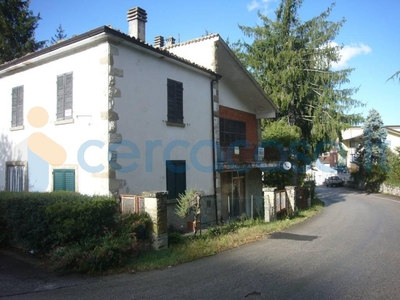 Casa singola da ristrutturare, in vendita in Via Borgo 2, Monte Cerignone