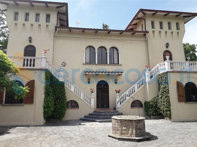 Casa singola in ottime condizioni, in vendita in La Faggia, Varano De'melegari