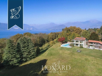 Villa di 1000 mq in vendita Laveno-Mombello, Italia