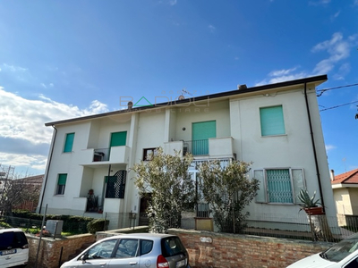 Gabicce Mare - ZONA MONTE VENDESI APPARTAMENTO CON GIARDINO CONDOMINIALE