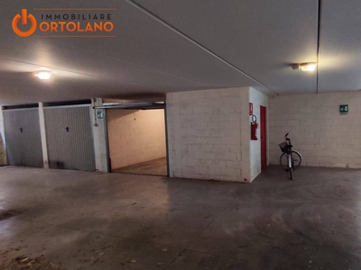 Garage / posto auto di 13 mq a Monfalcone