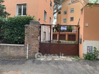 Garage/Posto auto in Affitto in Via Alvise Cadamosto 12 a Roma