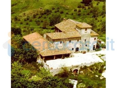 Palazzo in vendita a San Casciano In Val Di Pesa