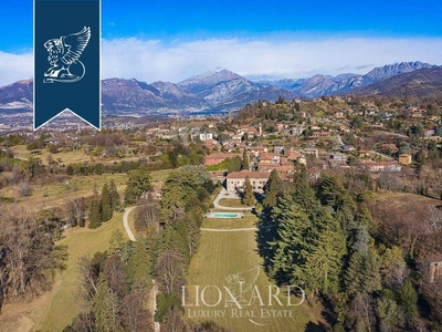 Prestigiosa villa di 3500 mq in vendita, Sirtori, Italia