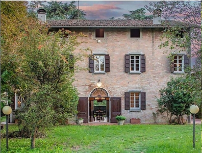 Prestigiosa villa di 865 mq in vendita Via Colombara Reno Centese, Cento, Emilia-Romagna