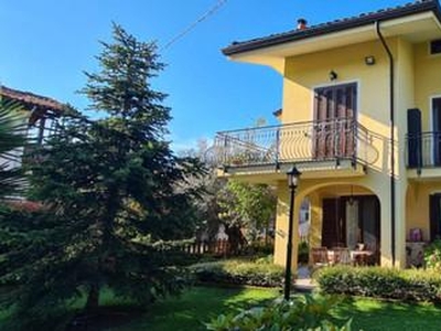 Sulle colline di Castellamonte, in frazione