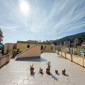 Vendita Appartamento Genova - Borgoratti