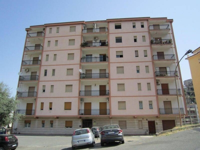 Vendita Appartamento, in zona ROSSANO CENTRO STORICO, CORIGLIANO-ROSSANO