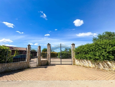 Villa in ottime condizioni a Trani