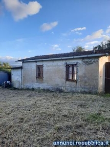 Ville, villette, terratetti Casciana Terme Lari cucina: Cucinotto,