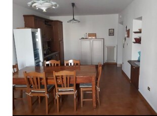 Appartamento in affitto a Caramanico Terme, Via Vittorio Emanuele II 14