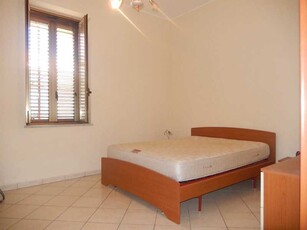 Appartamento in Affitto ad Catanzaro - 1600 Euro