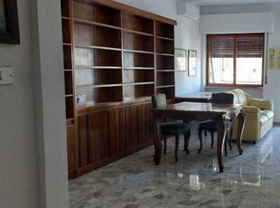 Appartamento in Affitto ad Pescara - 1000 Euro