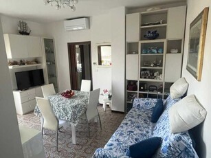 Appartamento in Affitto ad Riccione - 3000 Euro
