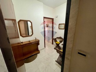 Appartamento in Vendita a Catania, zona Librino, 110'000€, 133 m²