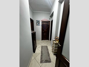 Appartamento in Vendita a Catania, zona Via Palermo - Nesima, 118'000€, 120 m²