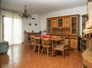 appartamento in vendita a Cerro Veronese
