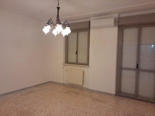 Appartamento in Vendita a Livorno, 185'000€, 100 m²