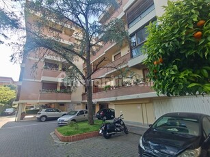 Appartamento in Vendita a Pisa, 270'000€, 120 m², con Box