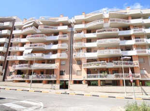 Appartamento in vendita a Pomezia