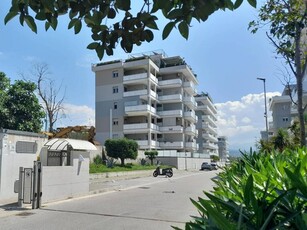 Appartamento in vendita a Salerno