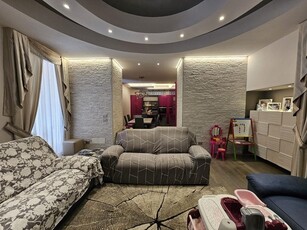 Appartamento in Vendita a Siena, 1'000'000€, 202 m², arredato