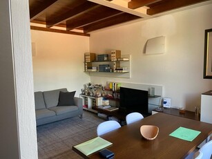 Appartamento in Vendita a Siena, 260'000€, 100 m², arredato