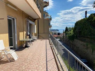 Appartamento in Vendita ad Albissola Marina - 289000 Euro