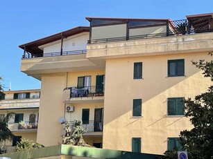 Appartamento in Vendita ad Caserta - 175000 Euro