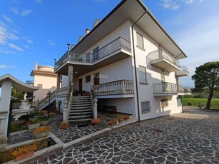 Appartamento in Vendita ad Castorano - 55000 Euro