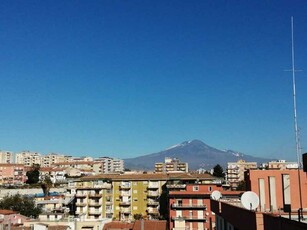 Appartamento in Vendita ad Catania - 90000 Euro