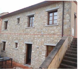Appartamento in Vendita ad Gaiole in Chianti - 74000 Euro