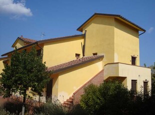 Appartamento in Vendita ad Gambassi Terme - 60000 Euro