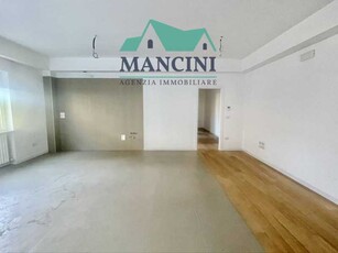 Appartamento in Vendita ad Jesi - 198000 Euro