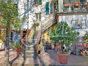 Appartamento in Vendita ad Lucca - 350000 Euro