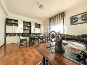 Appartamento in Vendita ad Maiolati Spontini - 135000 Euro