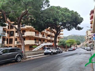 Appartamento in Vendita ad Messina - 50000 Euro