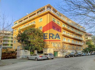 Appartamento in Vendita ad Roma - 1030000 Euro